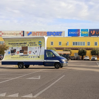 Vele mobili pubblicitarie per TEDi: promozione speciale in 13 località tra nord, centro e sud Italia