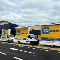 Vele mobili pubblicitarie a Cerveteri per la riapertura del punto vendita EUROSPIN