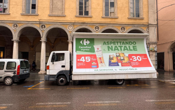 Vele mobili pubblicitarie CST a Reggio Emilia per CARREFOUR (1)