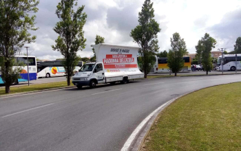 Camion-vela-pubblicitari-CST-per-supertore-CONAD-a-Madonna-dell'acqua (2)