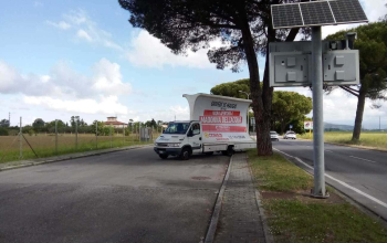 Camion-vela-pubblicitari-CST-per-supertore-CONAD-a-Madonna-dell'acqua (9)