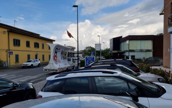 camion-vela-pubblicitari-cst-per-unicoop-a-castelfranco-di-sotto-e-santa-croce-sull-arno (6)