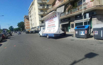 Vele mobili pubblicitarie CST a ROMA NORD per ROSSI MOTO (2)