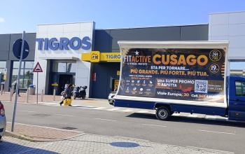 Camion vela pubblicitari CST per  FitActive a CUSAGO (MI) (11)