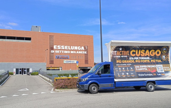 Camion vela pubblicitari CST per  FitActive a CUSAGO (MI) (8)