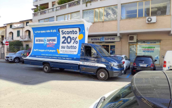 Vele mobili pubblicitarie CST a PRATO per Acqua e Sapone (3)