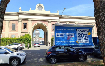 Vele mobili pubblicitarie CST a PRATO per Acqua e Sapone