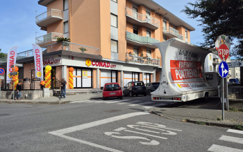 Camion vela CST a Pontremoli per CONAD (2)