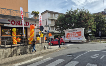 Camion vela CST a Pontremoli per CONAD (1)