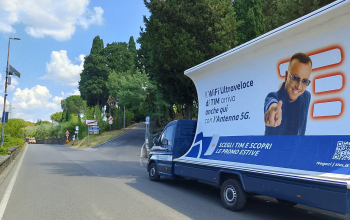 Vele mobili CST Pubblicita a FIESOLE per TIM (3)