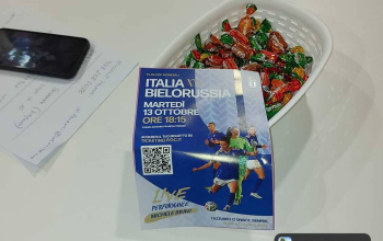 consegna-volantini-hand-to-hand-di-CST-per-conto-della-FIGC-per-la-partita-Italia-Bielorussia-13-ottobre-2026-FIRENZE (28)