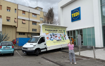 Vele mobili pubblicitarie CST per TEDi a  Ancona (2)