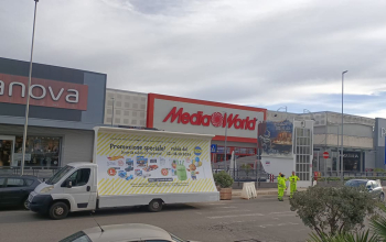 Vele mobili pubblicitarie CST per TEDi a Bari (2)